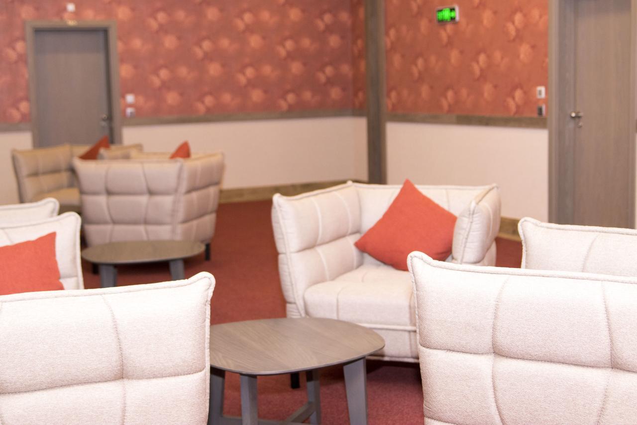 Hotel Etropolia Етрополе Экстерьер фото