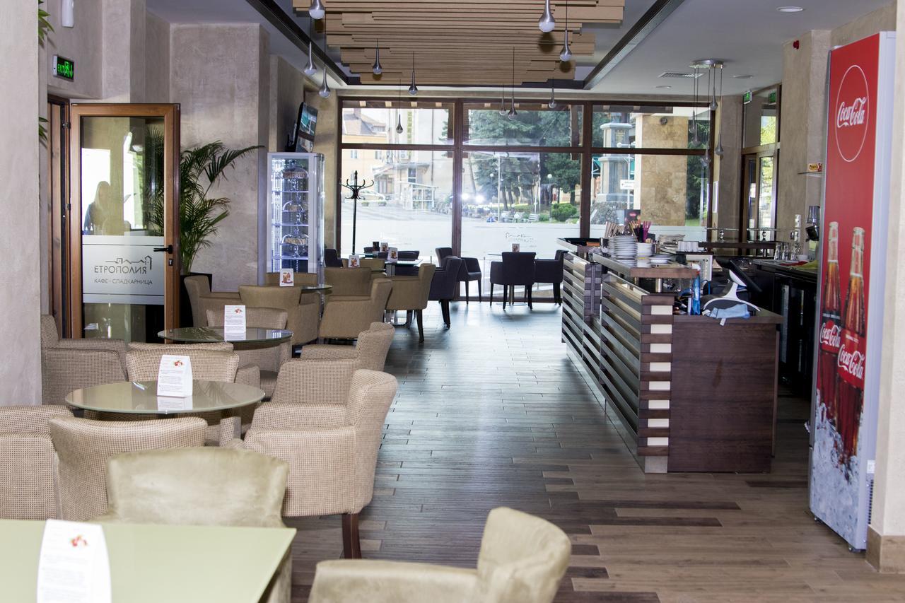 Hotel Etropolia Етрополе Экстерьер фото